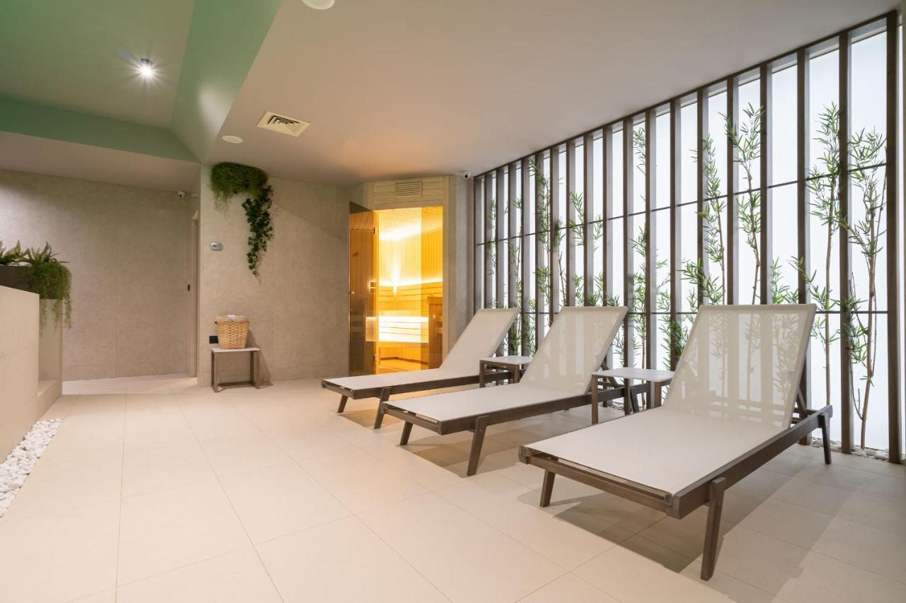 C Group Apartments Котор Екстер'єр фото