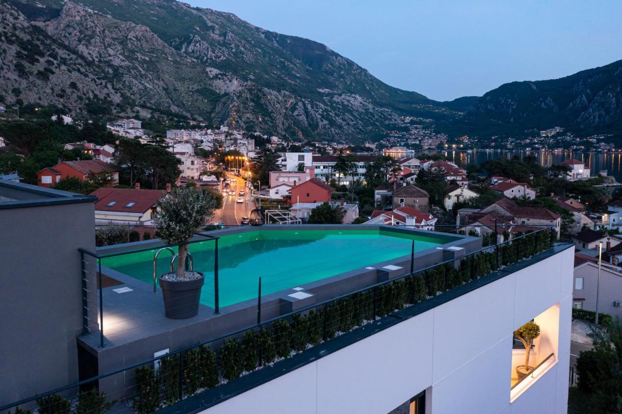 C Group Apartments Котор Екстер'єр фото